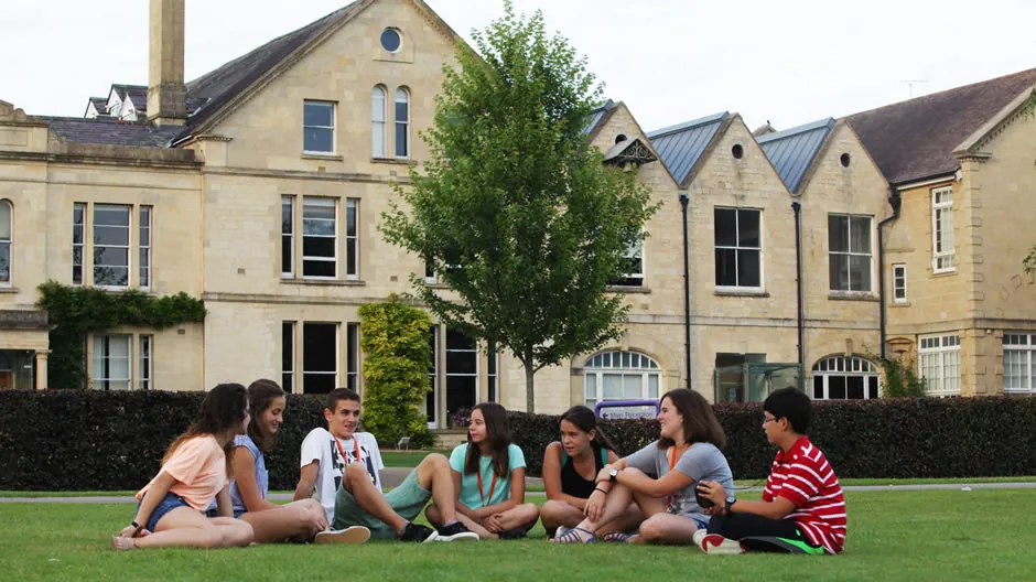 Wycliffe College