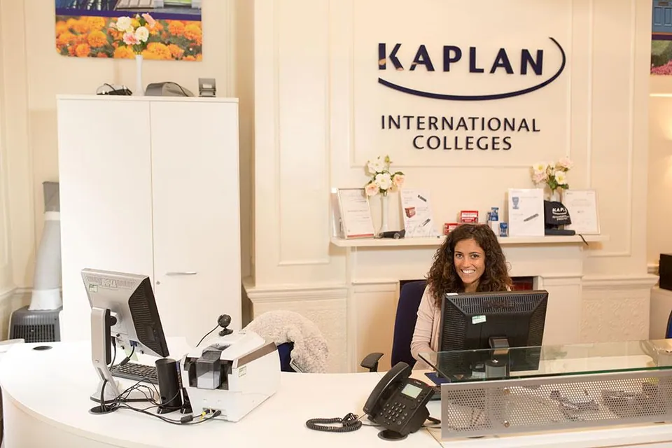 Общий английский Kaplan Covent Garden London, фото 1